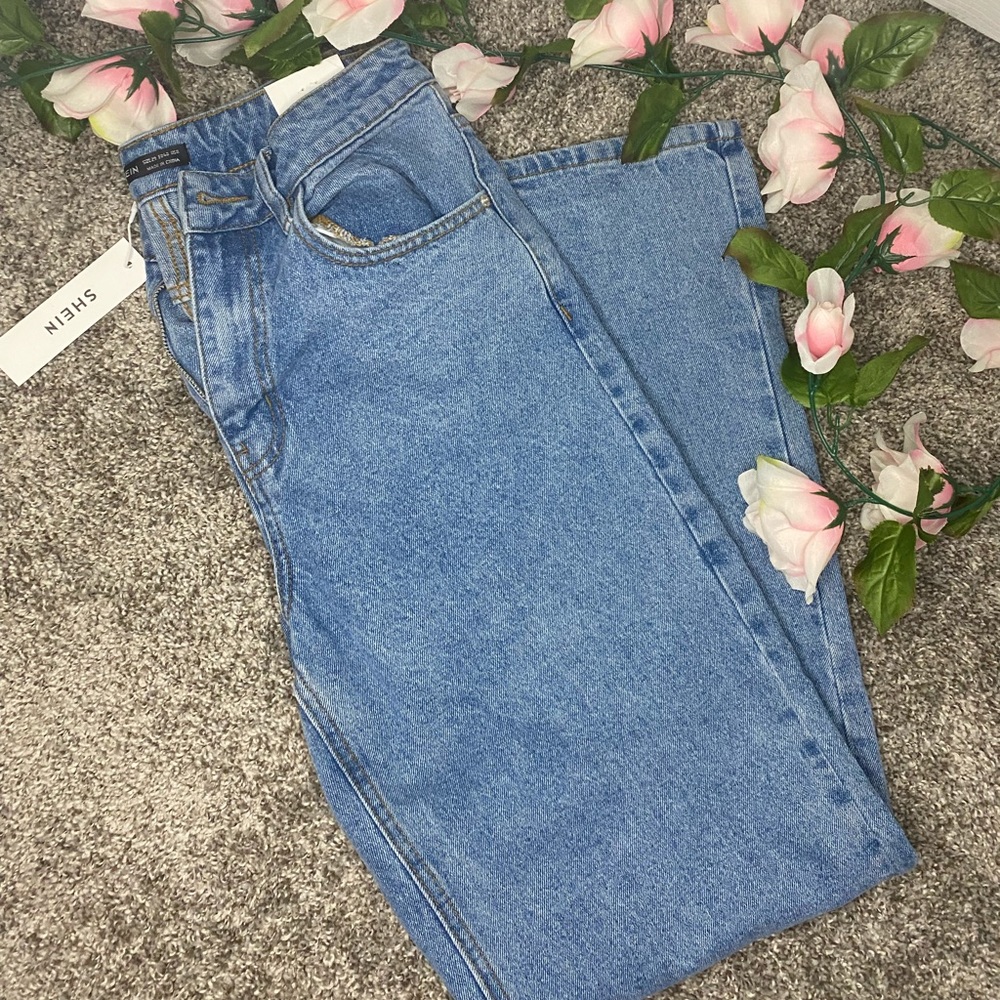 Shein high waisted Straight Leg Jeans